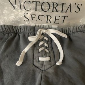 NIB (only taken out for pics) VS Pink Grey Logo Sweatpants Size XS